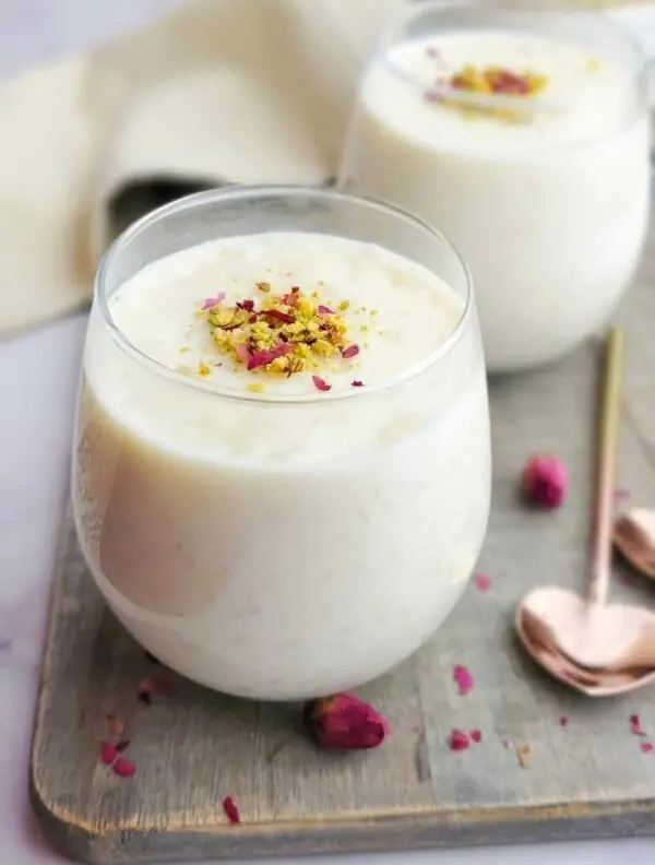 Milk with rice رز بحليب