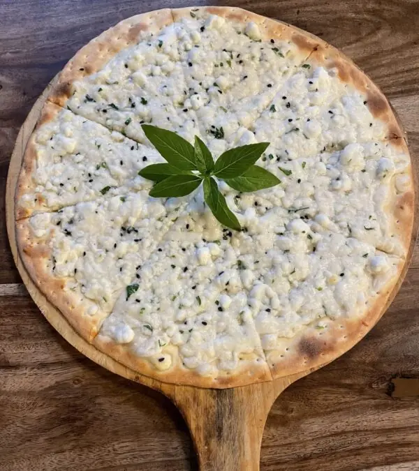 Manakish Cheese مناقيش جبنة