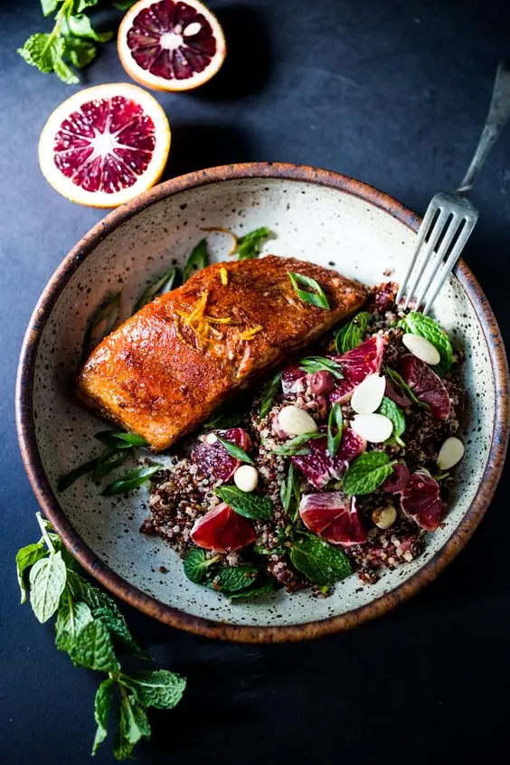 Grilled Salmon سمك السلمون المشوي