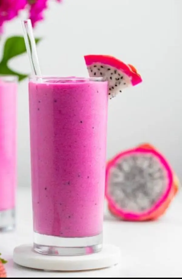 Dragon Fruit Smoothie عصير فاكهة التنين